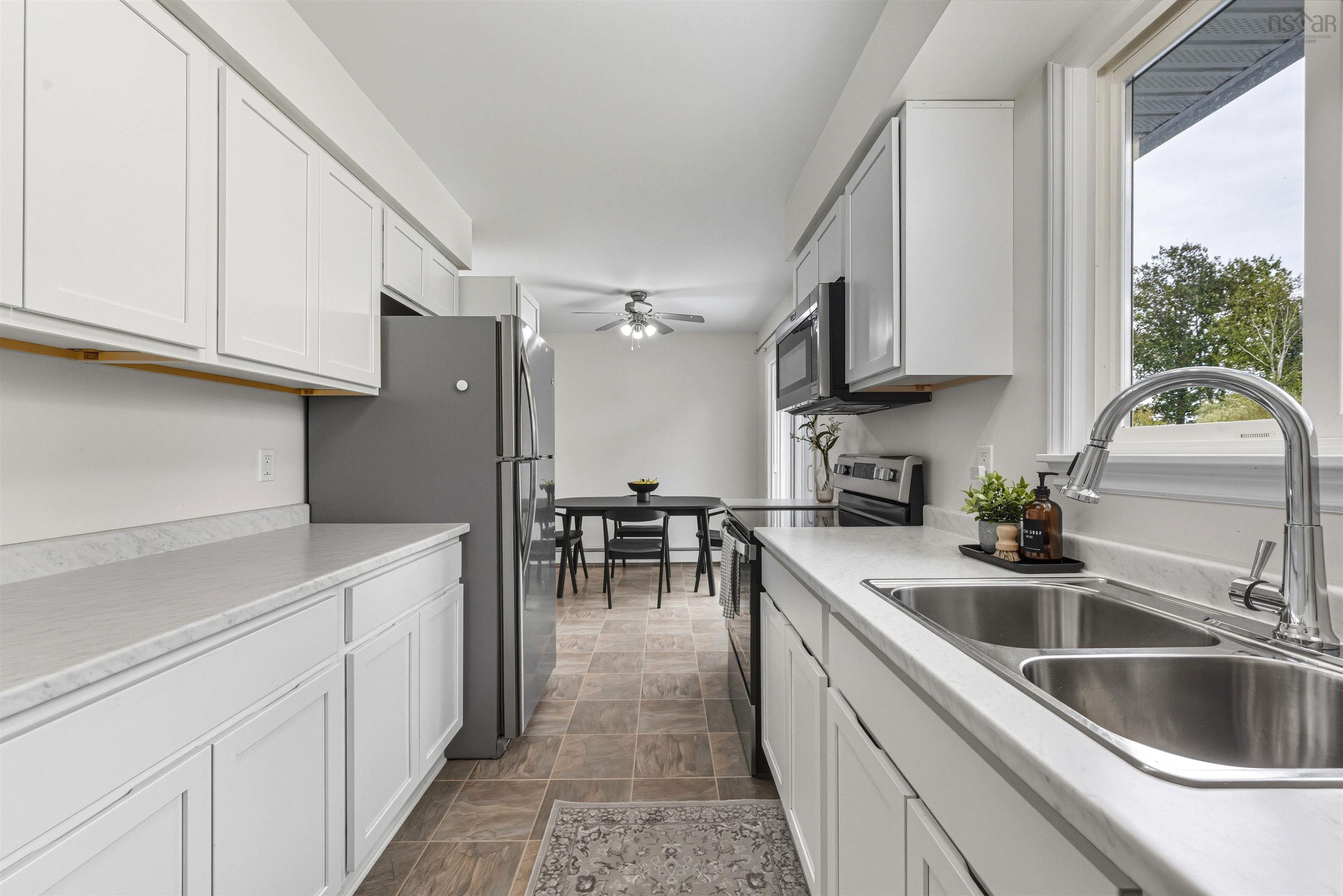 Thumbnail image for 9 Laurie Drive MLS<sup>®</sup> 202524634