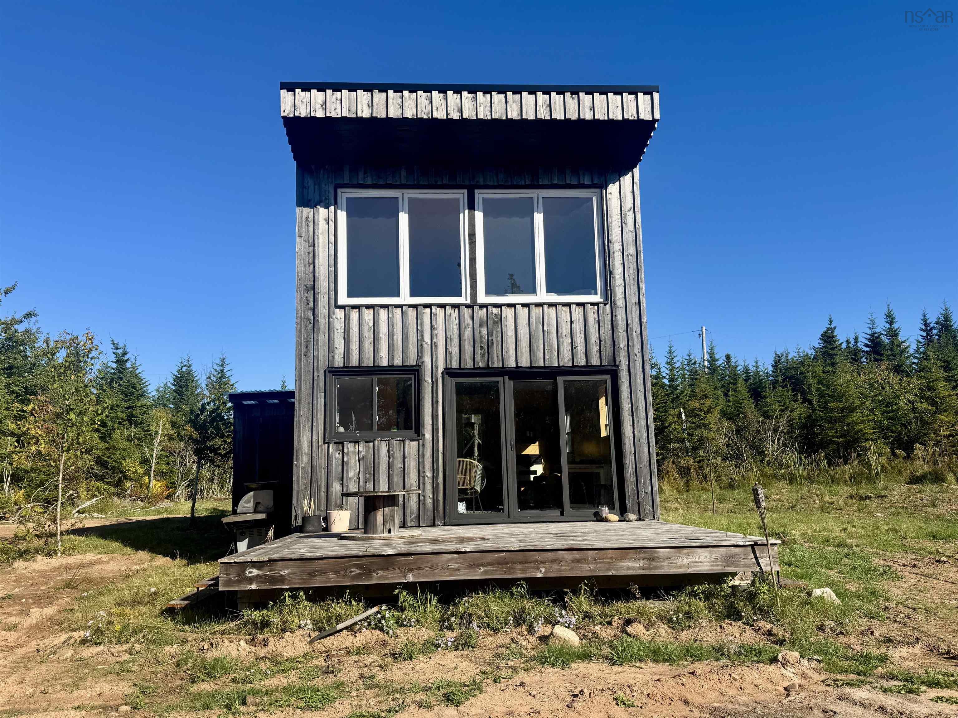 Thumbnail image for 16 Rutter Court MLS<sup>®</sup> 202524708