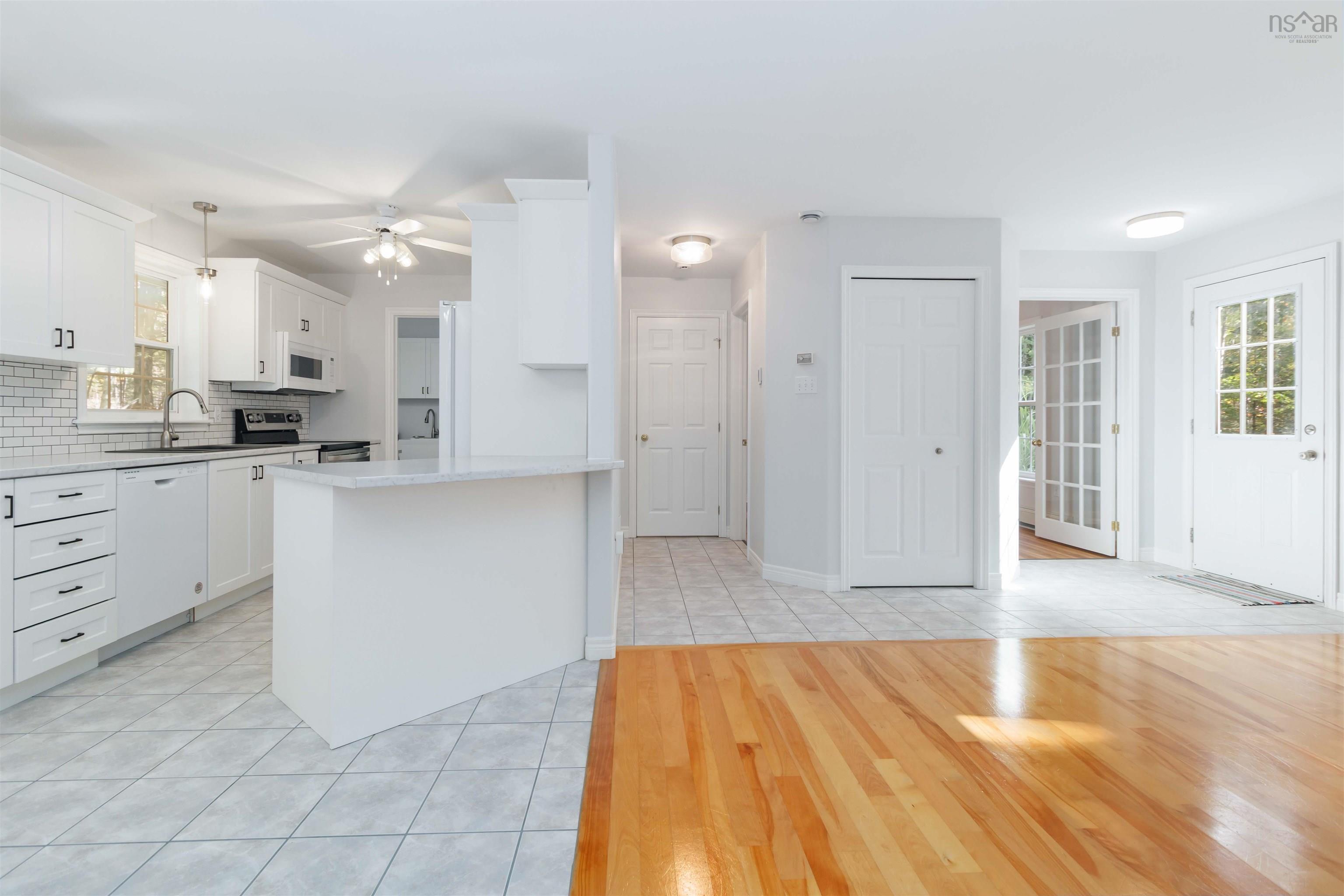 Thumbnail image for 48 Rustic Ridge MLS<sup>®</sup> 202524976