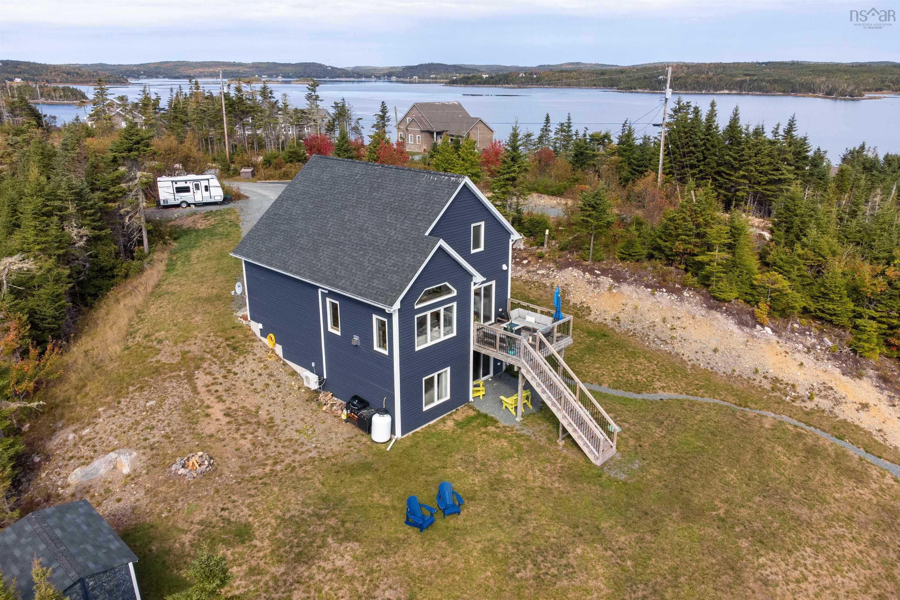 Thumbnail image for 285 Quinlan Drive MLS<sup>®</sup> 202525692