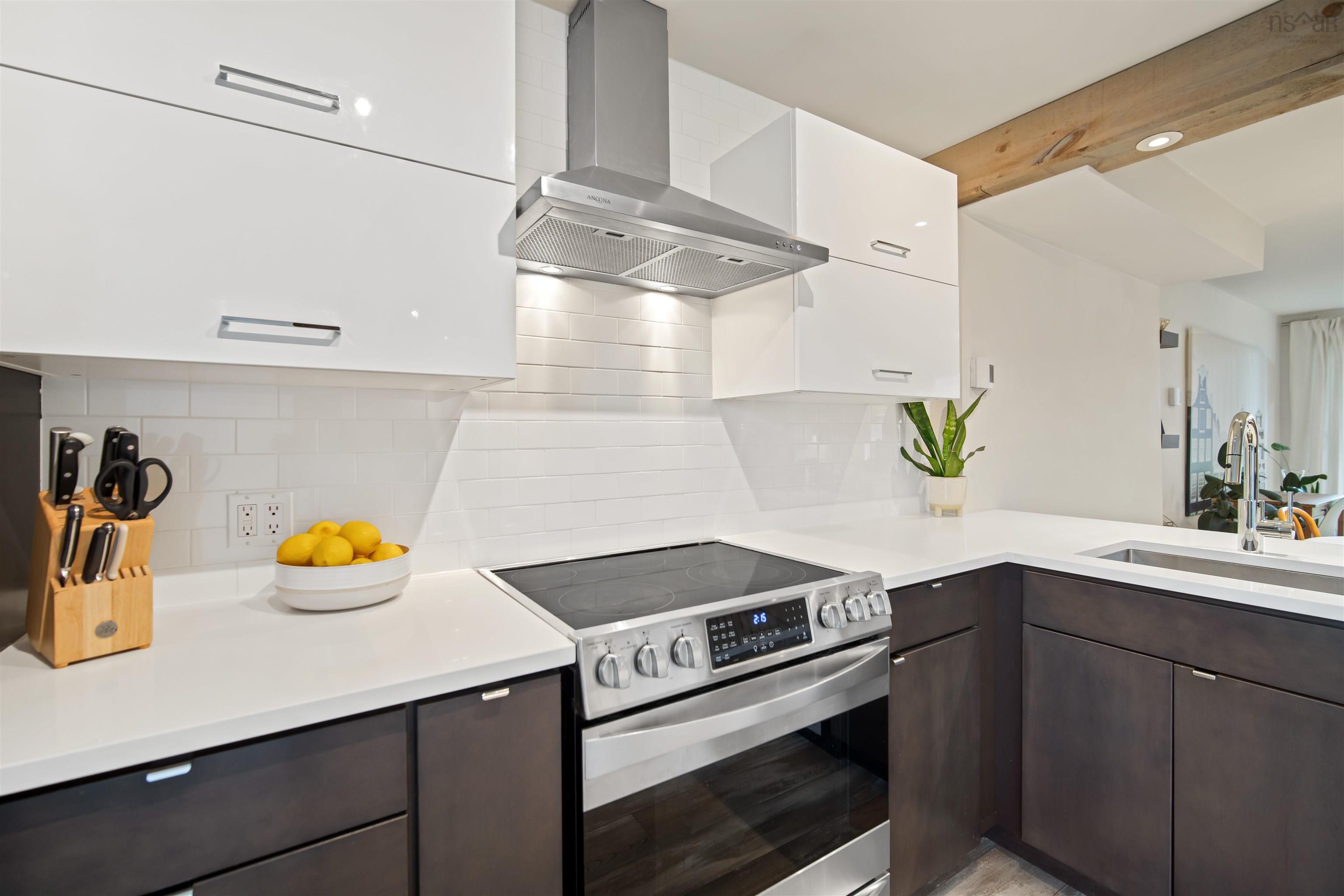 Thumbnail image for 5551 Sentinel Square MLS<sup>®</sup> 202525778