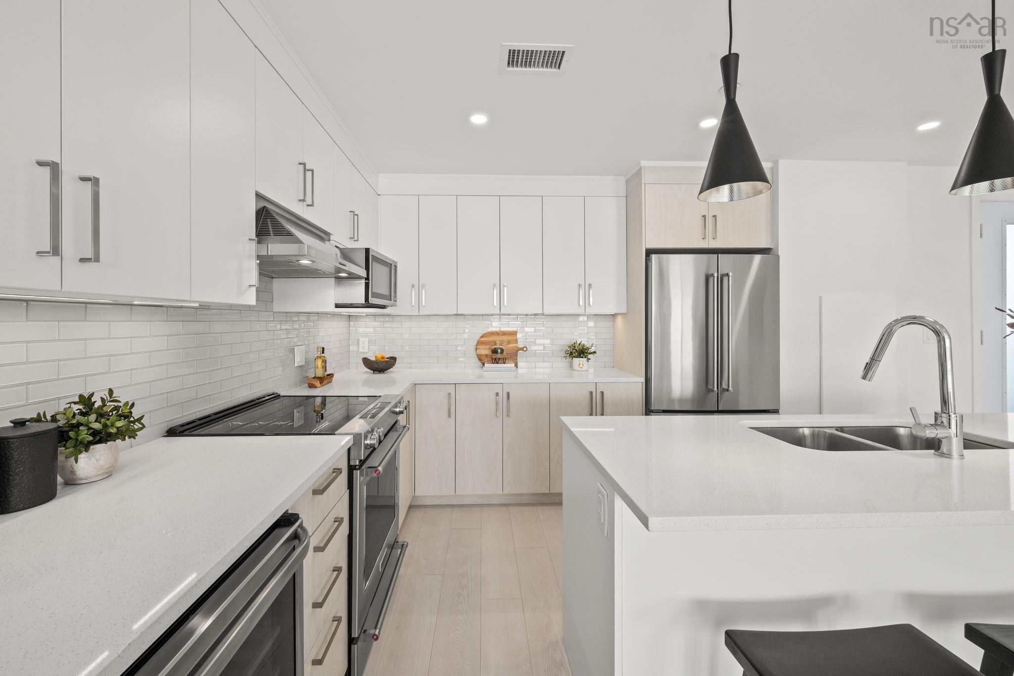 Thumbnail image for 5 Coveview Walk MLS<sup>®</sup> 202525963