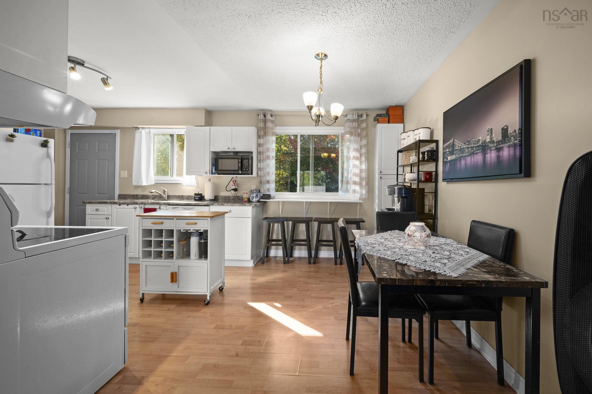 Thumbnail image for 26 Steeves Court MLS<sup>®</sup> 202526210