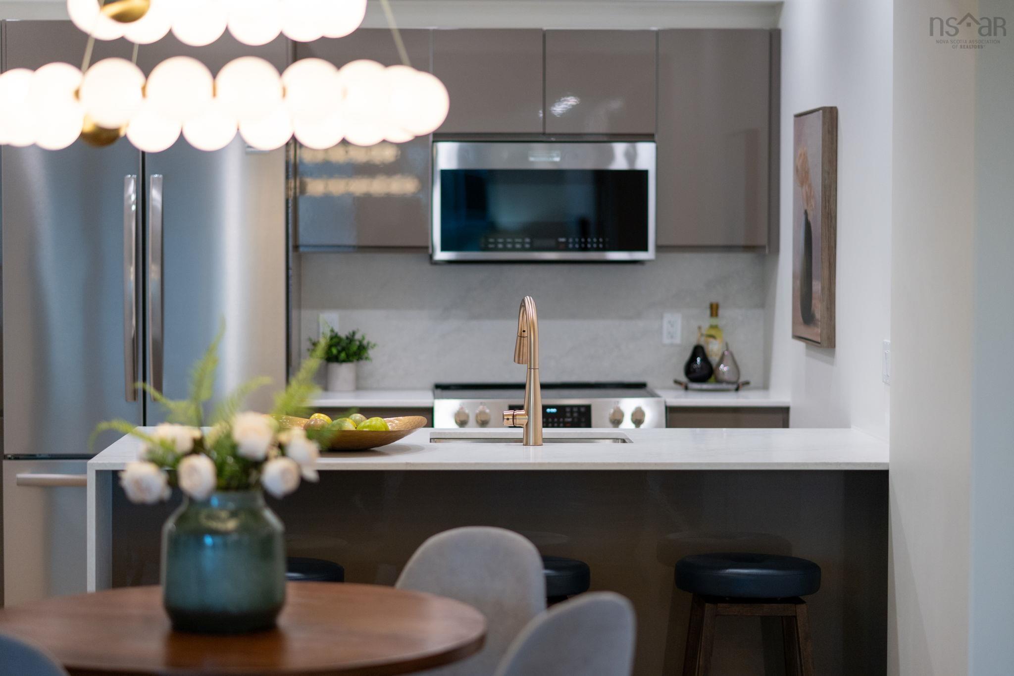 Thumbnail image for 604 1540 Summer Street MLS<sup>®</sup> 202526411