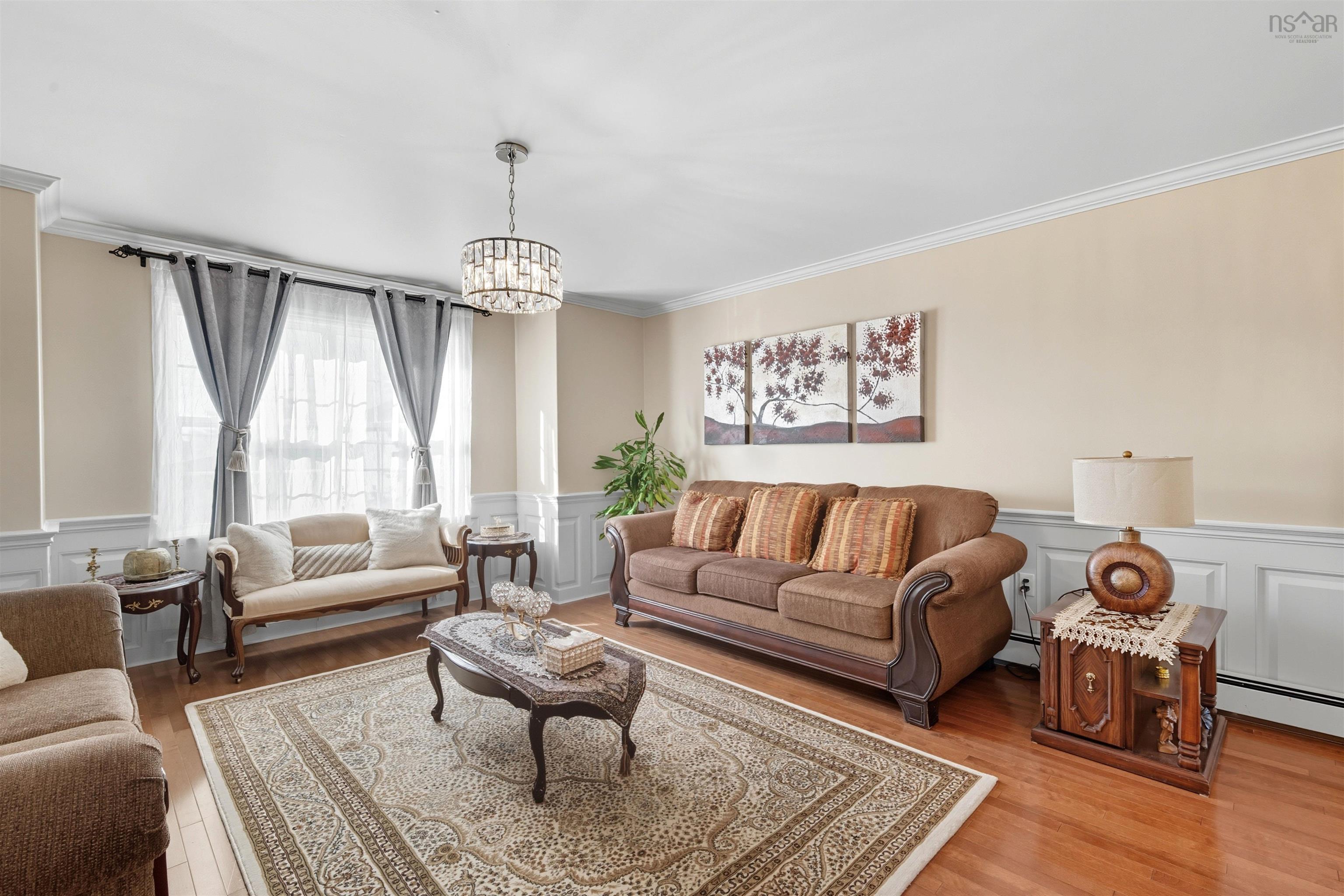 Thumbnail image for 7 Fathom Court MLS<sup>®</sup> 202527213