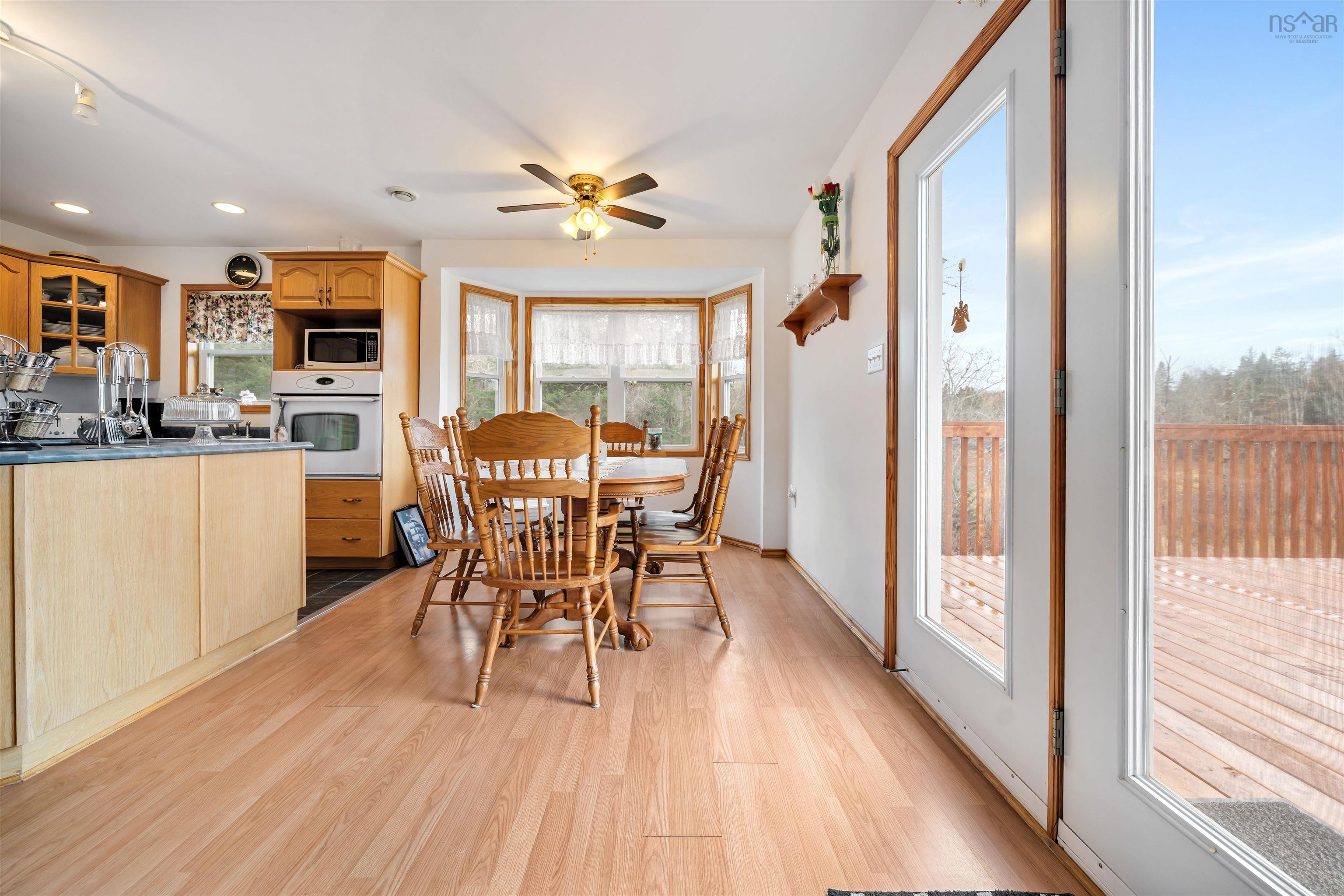 Thumbnail image for 17 Bonway Drive MLS<sup>®</sup> 202527576