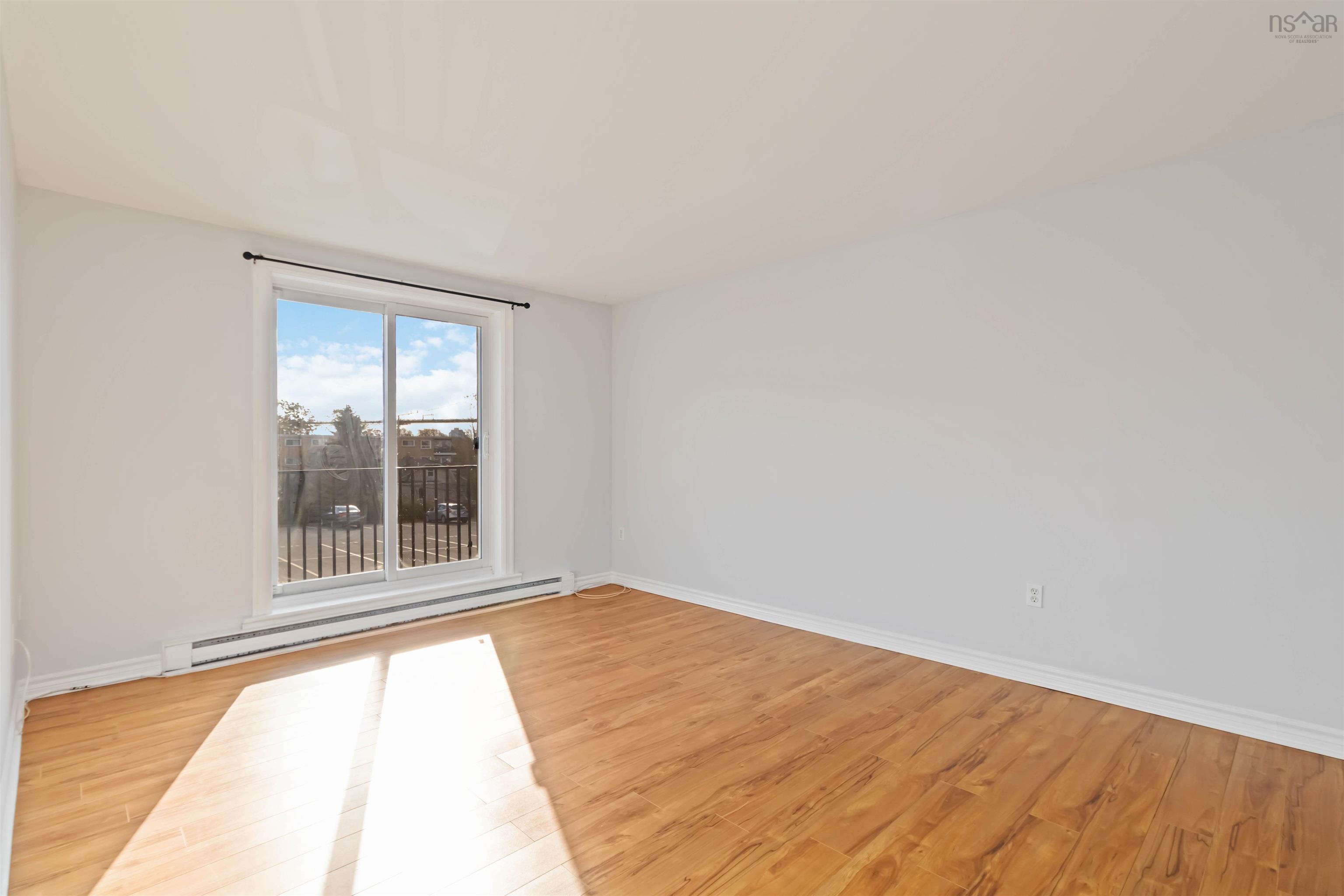 Thumbnail image for 111 7 Jamieson Street MLS<sup>®</sup> 202527584