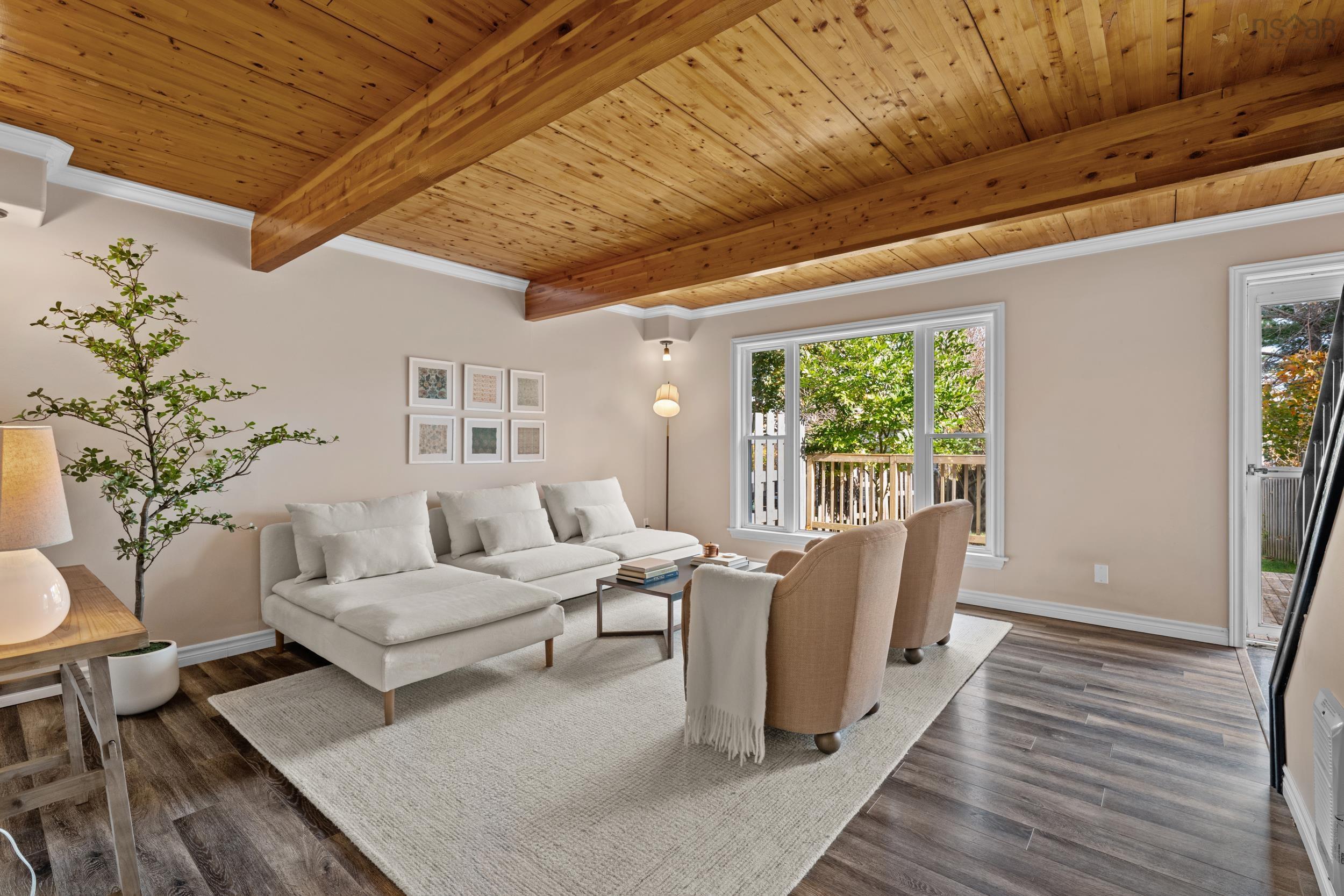 Thumbnail image for 135 Ridge Valley Road MLS<sup>®</sup> 202527692