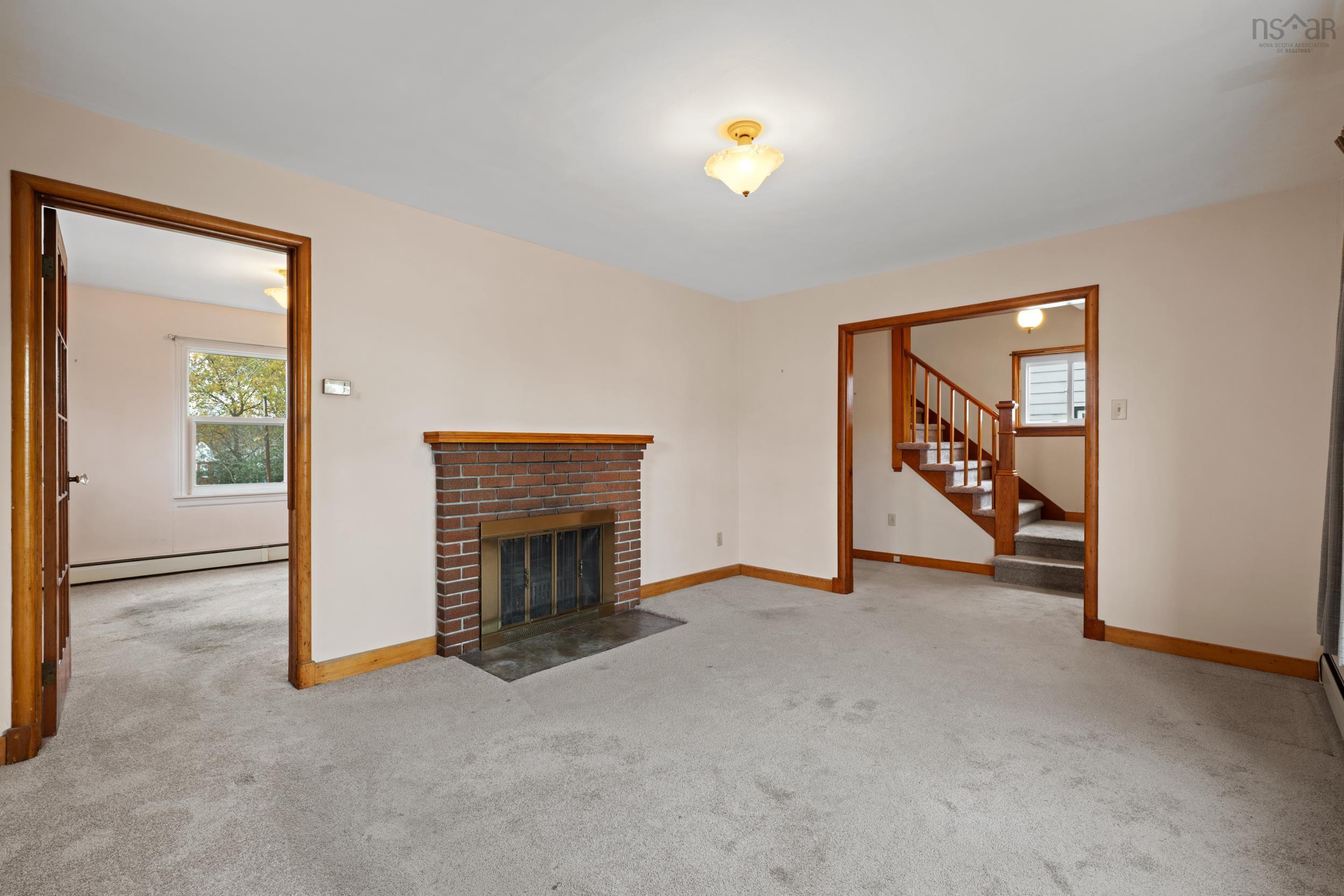 Thumbnail image for 6 Joffre Street MLS<sup>®</sup> 202527696