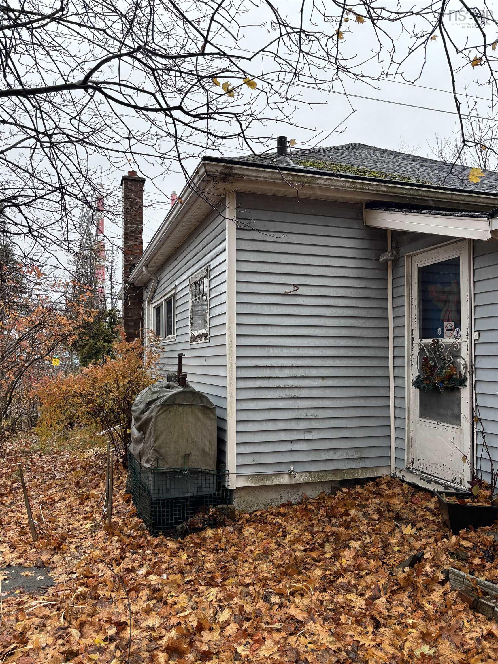 Thumbnail image for 324 Windmill Road MLS<sup>®</sup> 202527709