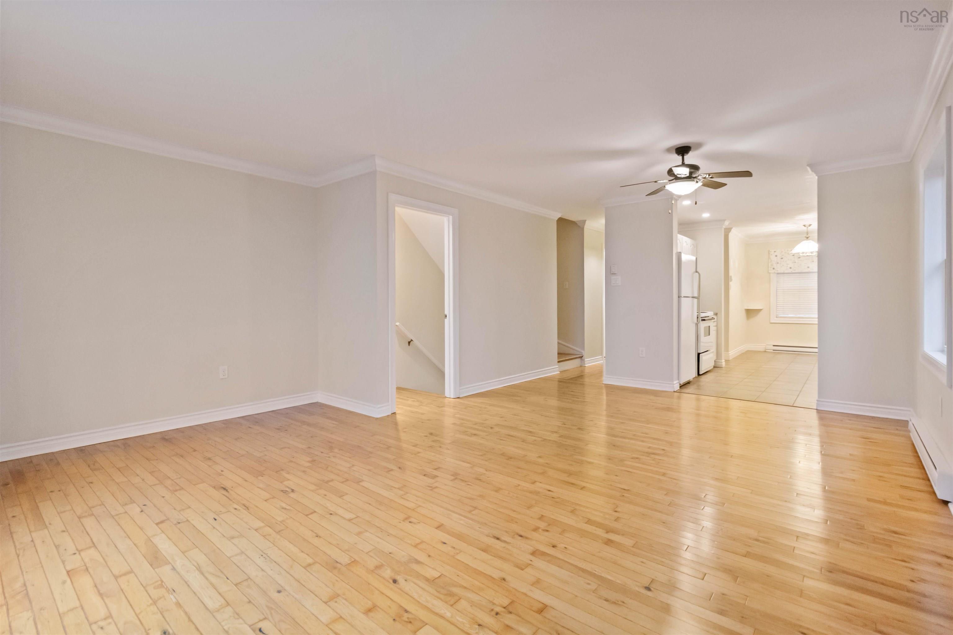 Thumbnail image for 9 Collins Grove Ridge MLS<sup>®</sup> 202527765