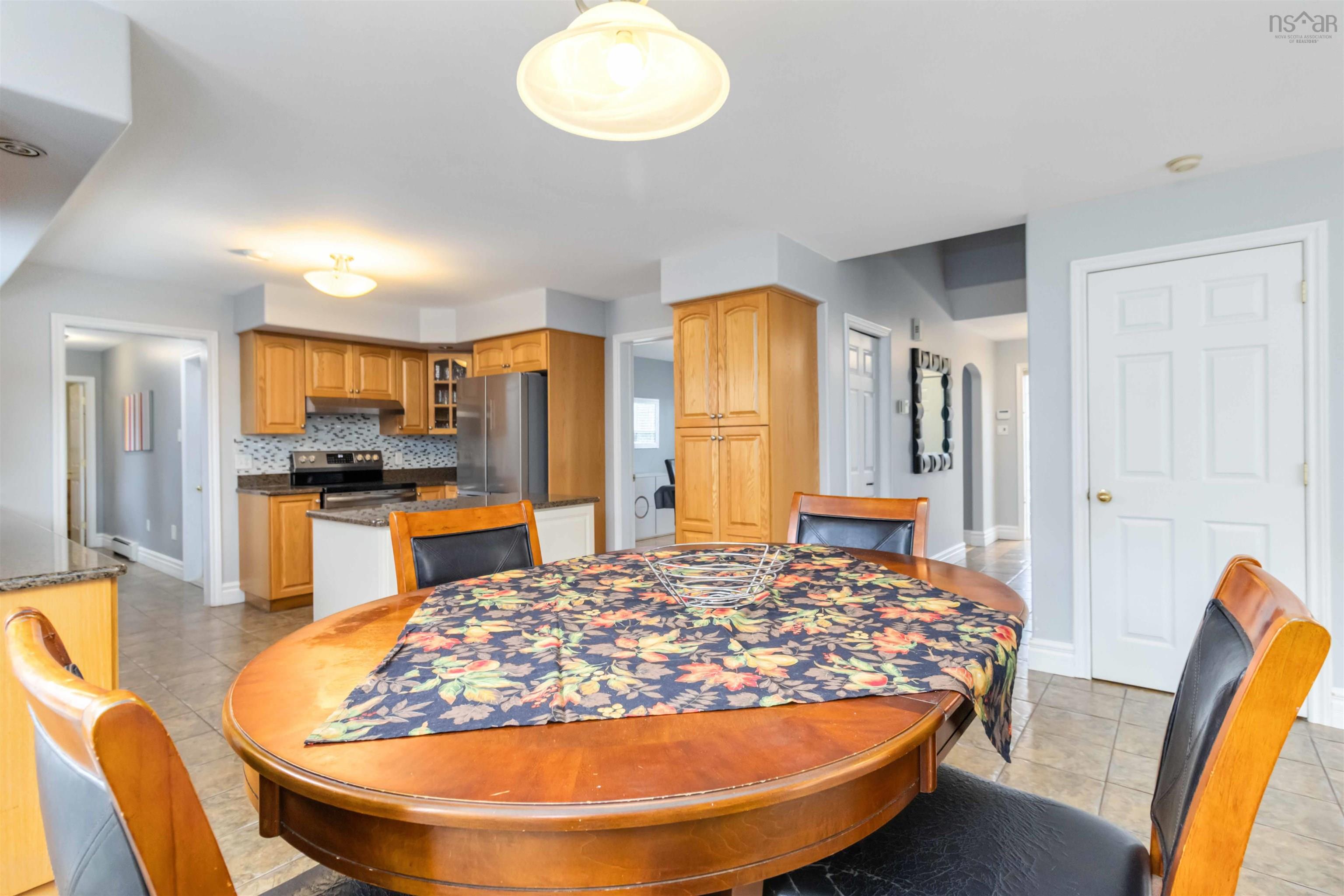 Thumbnail image for 31 Piggott Avenue MLS<sup>®</sup> 202527806