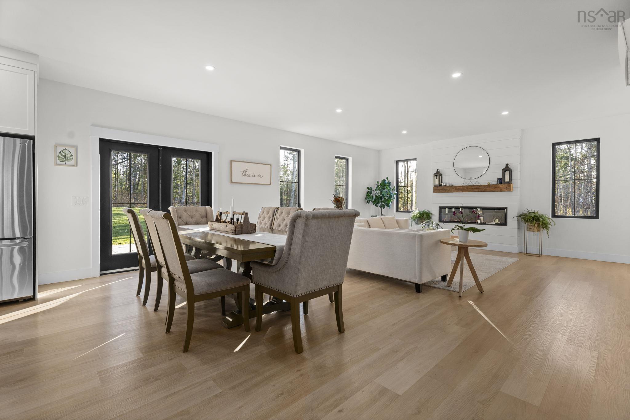 Thumbnail image for 106 Edward Dr MLS<sup>®</sup> 202527811