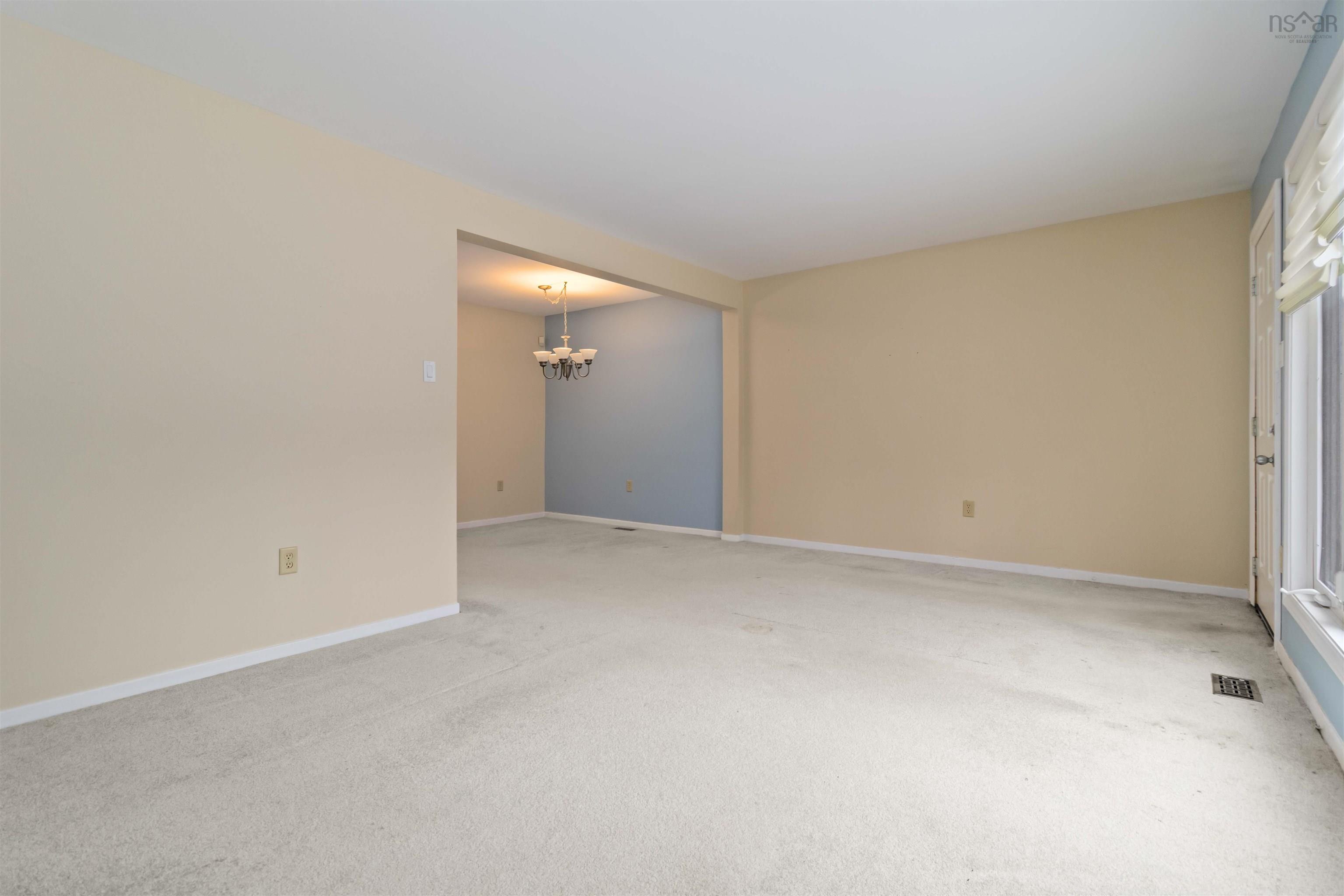 Thumbnail image for 30 Chelsea Lane MLS<sup>®</sup> 202527872