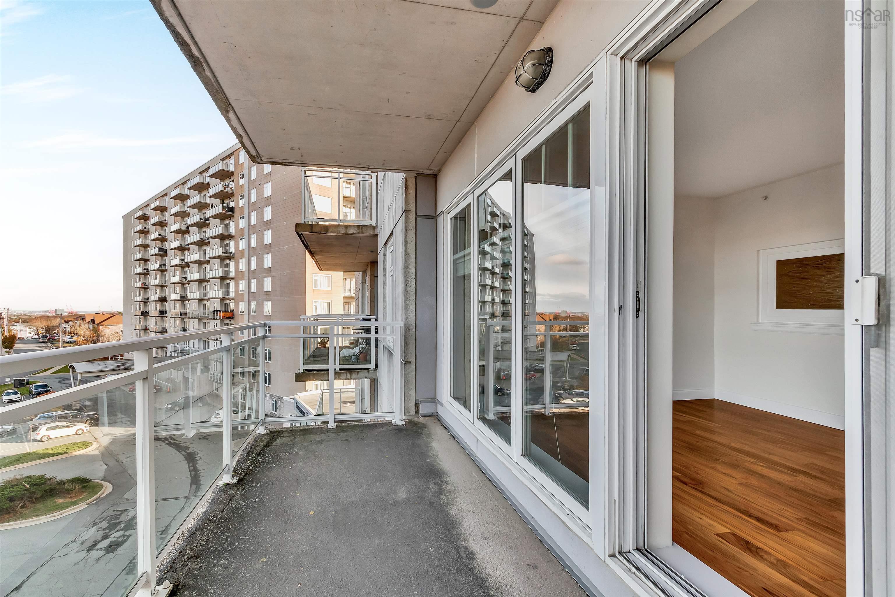 Thumbnail image for 513 60 Walter Havill Drive MLS<sup>®</sup> 202528012