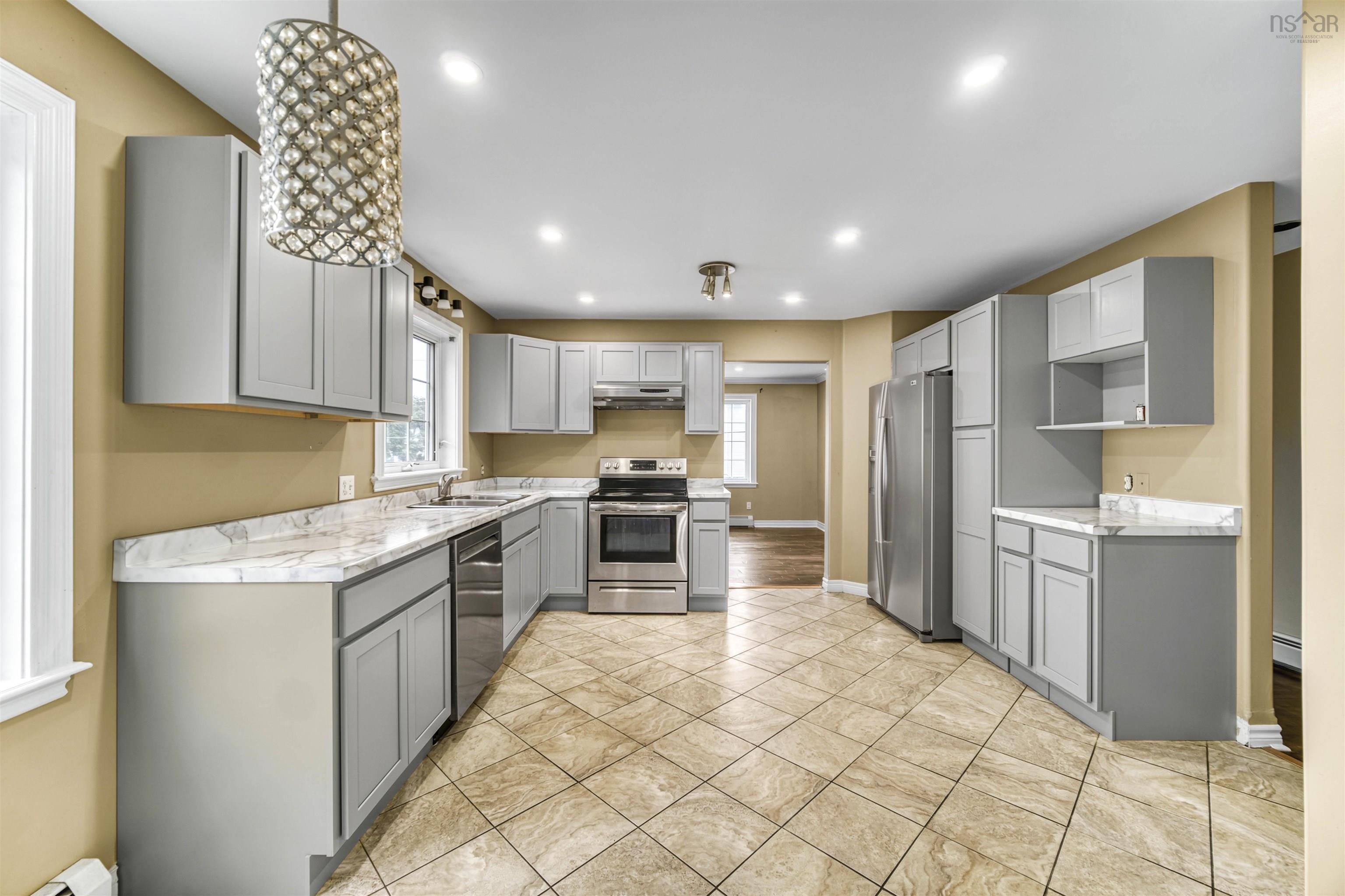 Thumbnail image for 4 Wembley Place MLS<sup>®</sup> 202528189