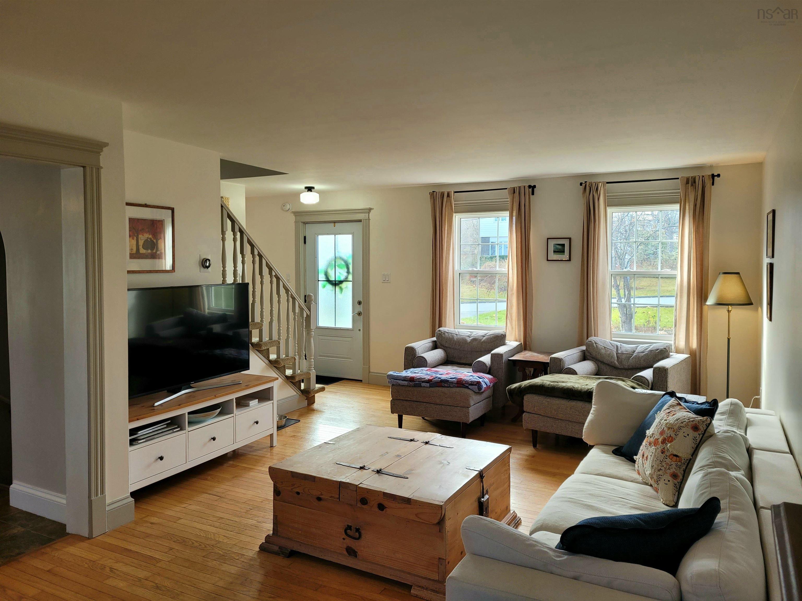 Thumbnail image for 29 Richard Street MLS<sup>®</sup> 202528416