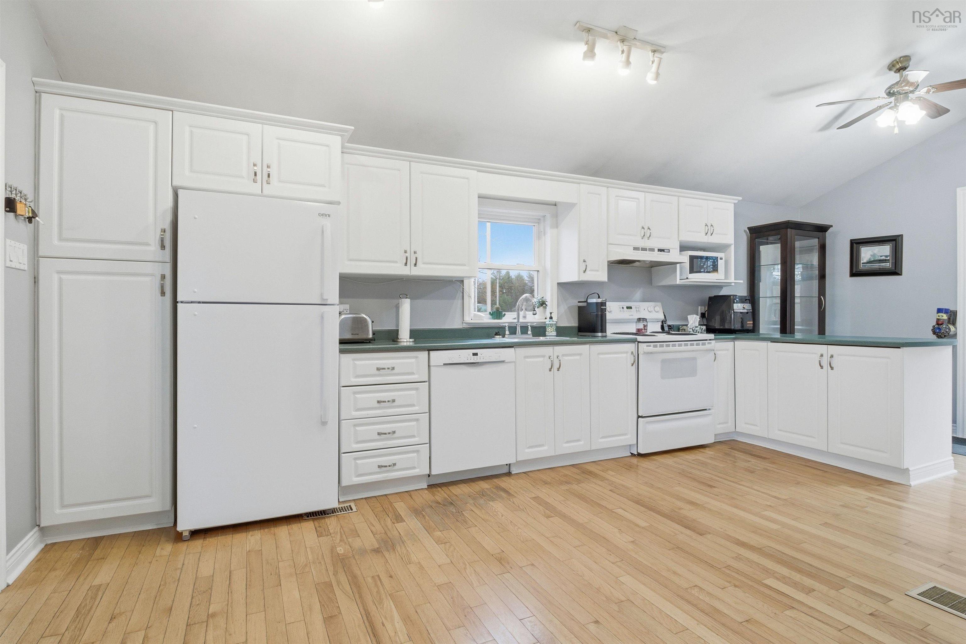 Thumbnail image for 643 Highway 1 MLS<sup>®</sup> 202528506