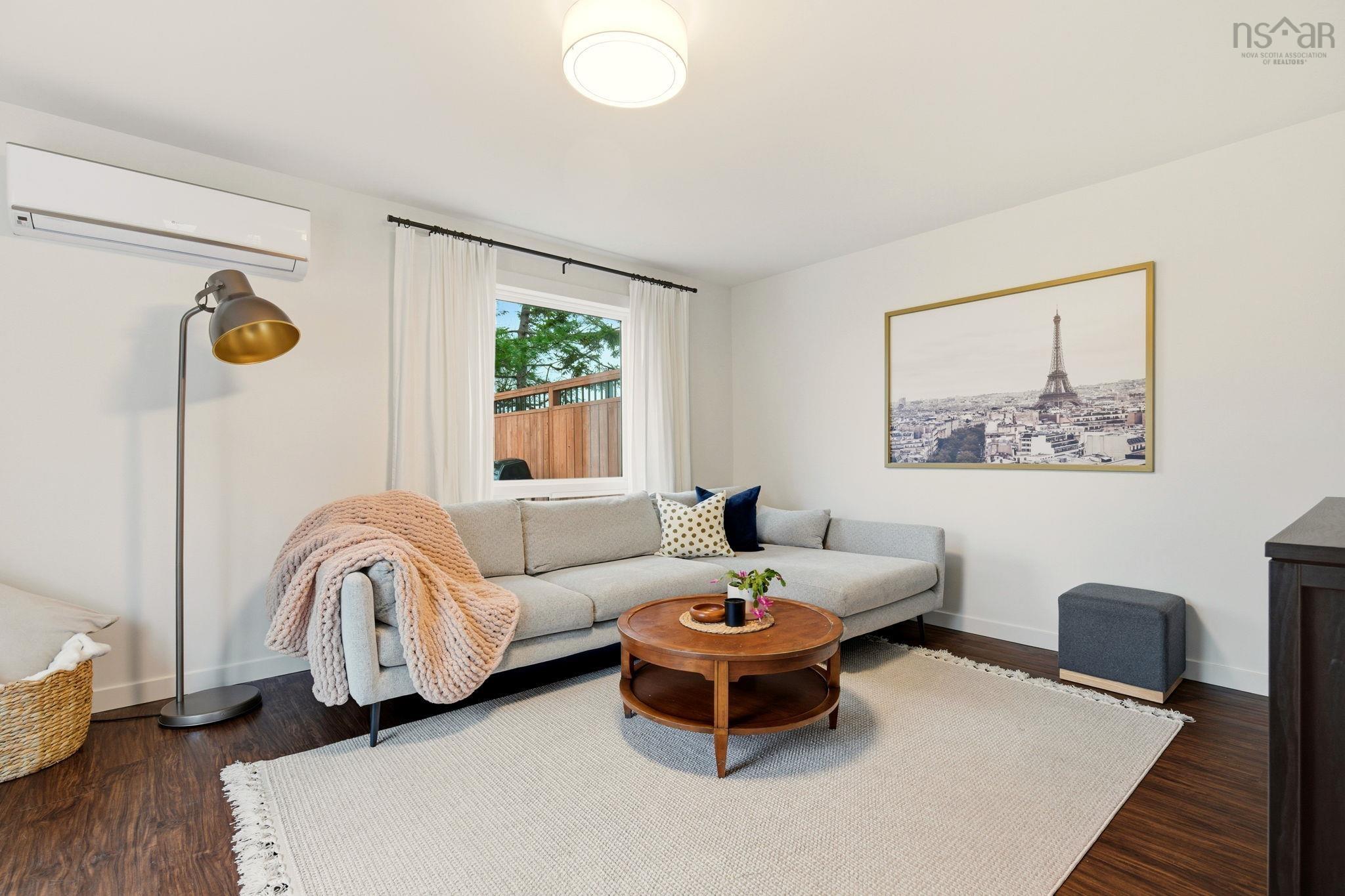 Thumbnail image for 19 Cockburn Court MLS<sup>®</sup> 202528587