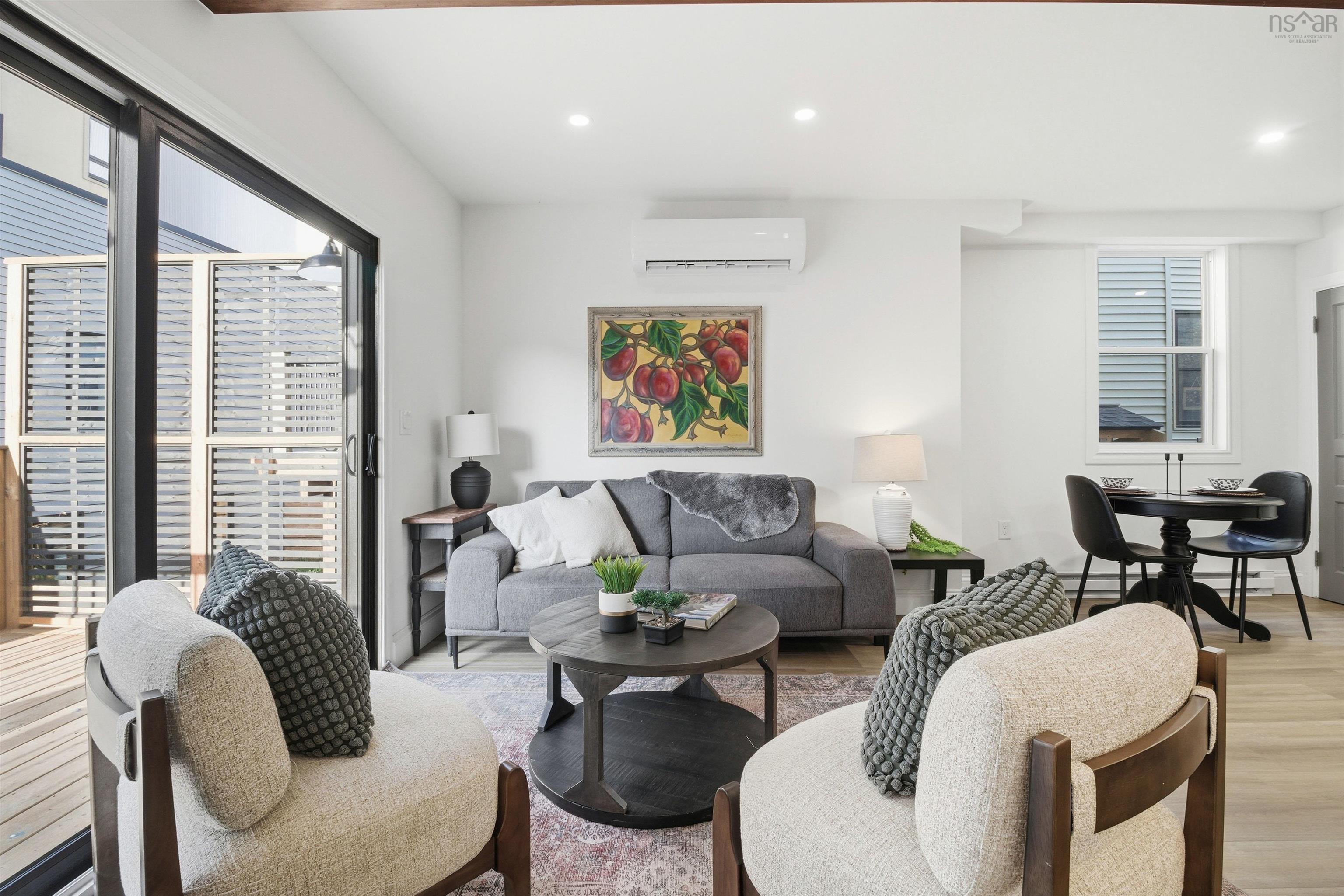 Thumbnail image for 5551 Sullivan Street MLS<sup>®</sup> 202528644