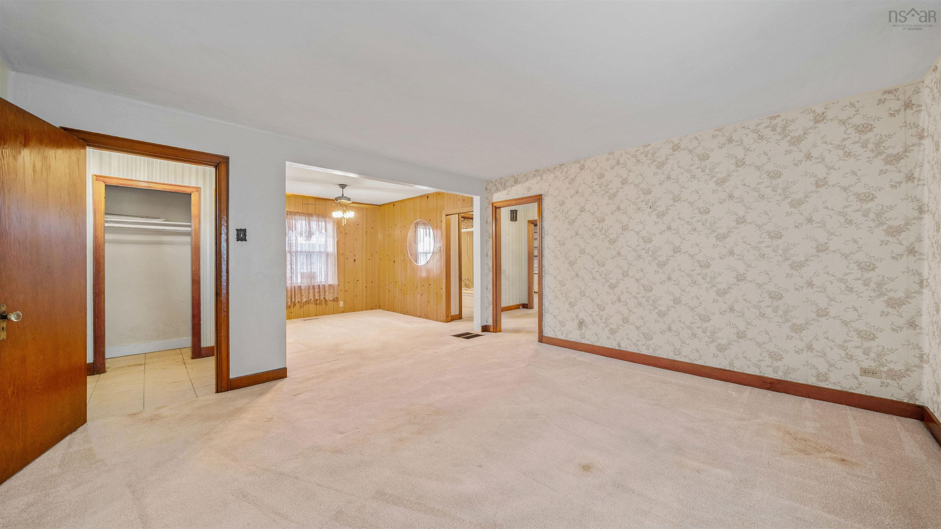 Thumbnail image for 11 Harbour Drive MLS<sup>®</sup> 202528684