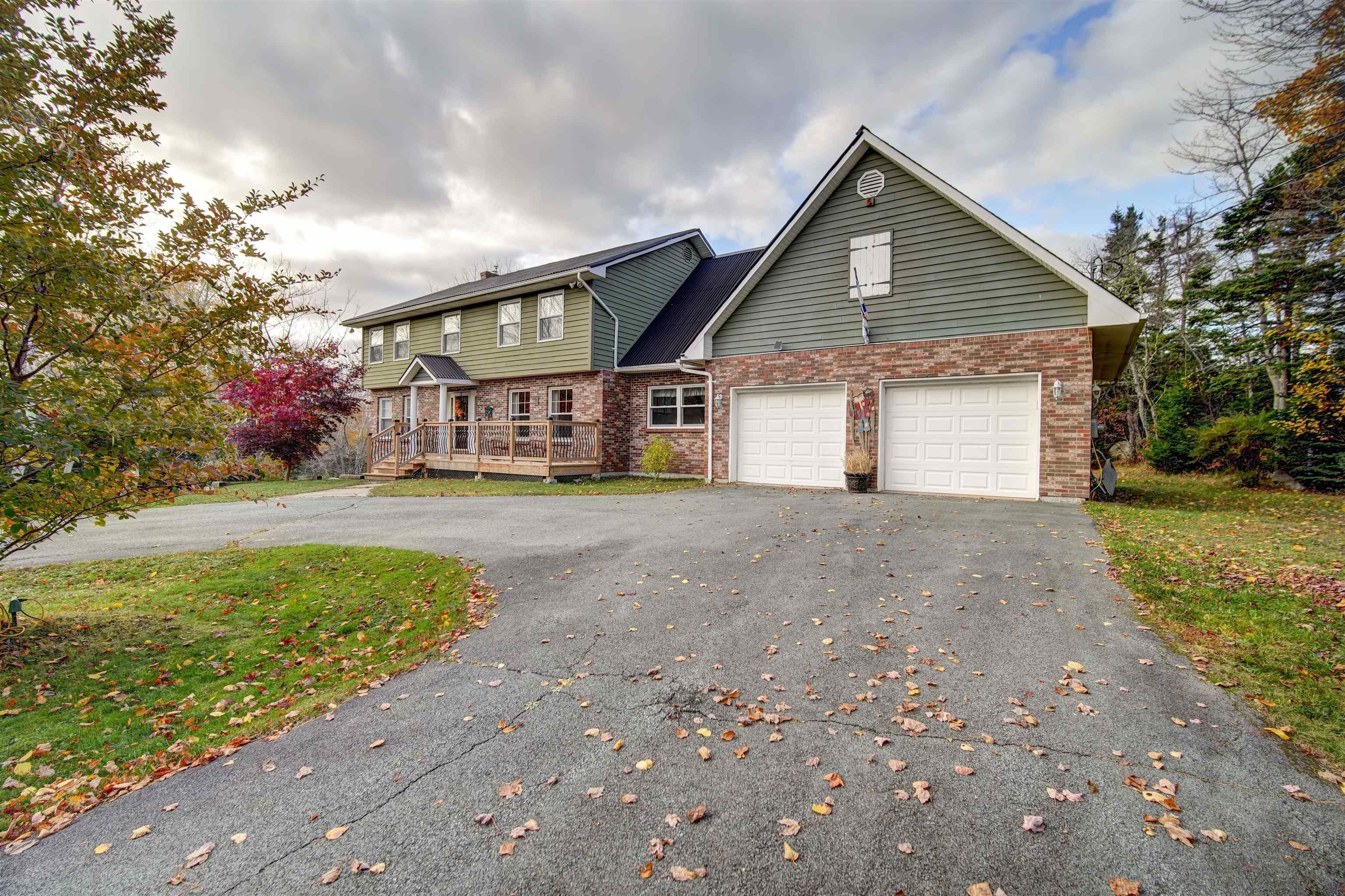 Thumbnail image for 18 Mahar Drive MLS<sup>®</sup> 202528870